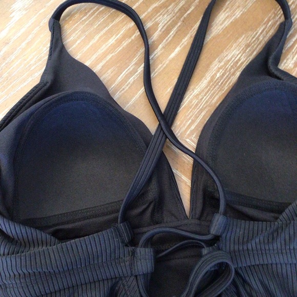 Time And Tru Womens Black Ribbed Plunge X-Back One Piece Swimsuit Size XS - Picture 8 of 10